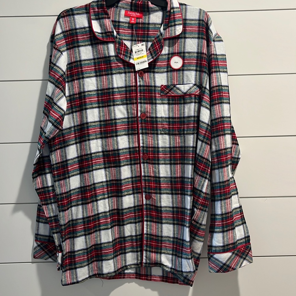 🔴 3 FOR $25 NWT Flannel pj top - mens size M